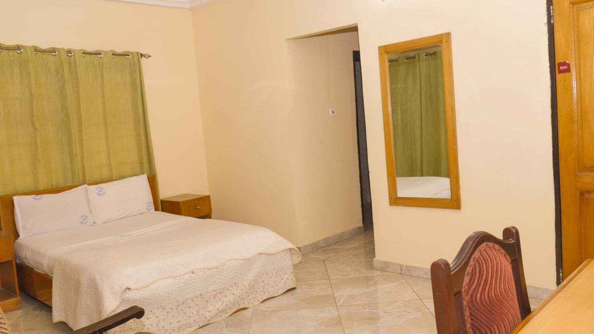 Jenos Hotels Άκρα Εξωτερικό φωτογραφία