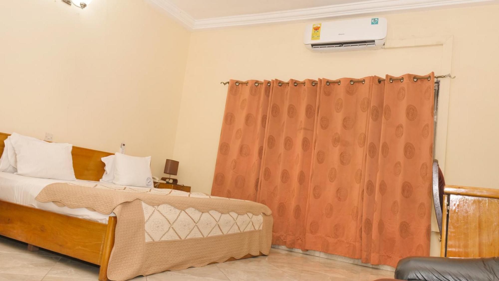 Jenos Hotels Άκρα Εξωτερικό φωτογραφία