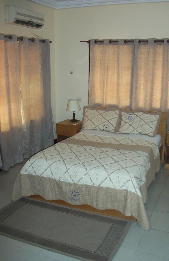 Jenos Hotels Άκρα Εξωτερικό φωτογραφία