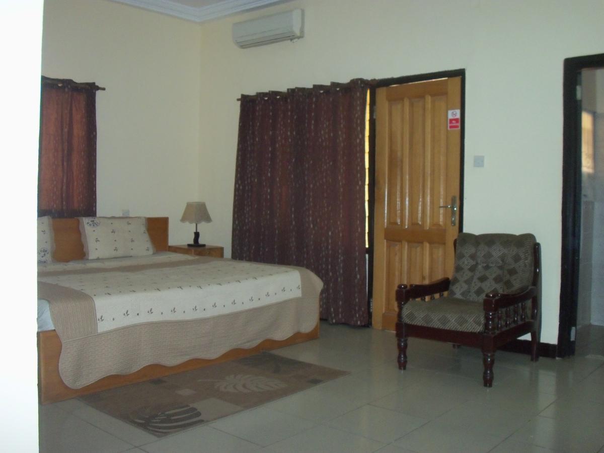 Jenos Hotels Άκρα Εξωτερικό φωτογραφία